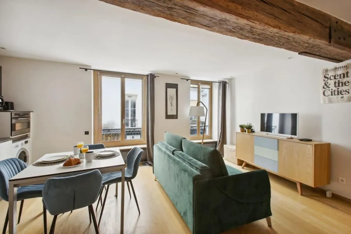 Mabillon & Saint Germain - Cityapartmentstay Paris Apartment