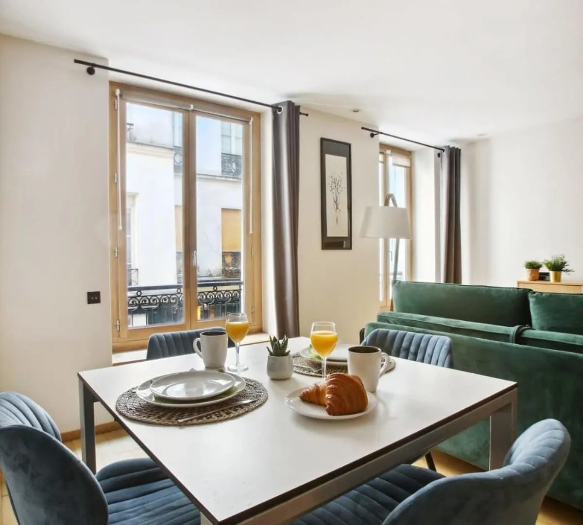 Mabillon & Saint Germain - Cityapartmentstay Paris France