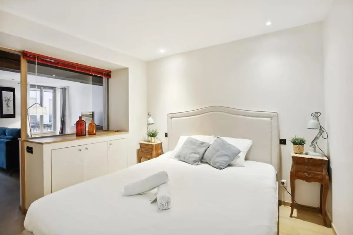 Apartment Mabillon & Saint Germain - Cityapartmentstay Paris France