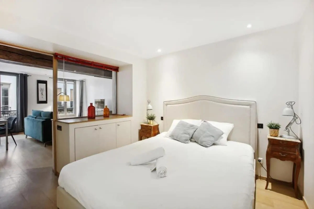 Mabillon & Saint Germain - Cityapartmentstay Paris